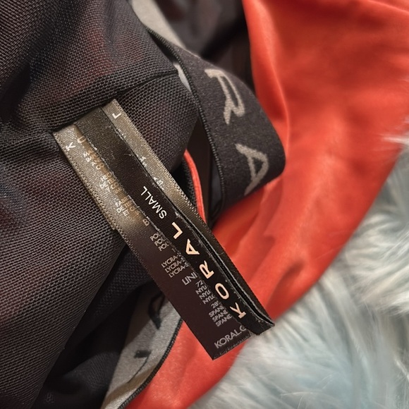 Koral X Back Infinity Tank in Spicey Isle sz S - Picture 8 of 9